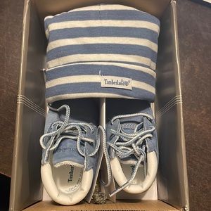 Timberland Blue Booties with Hat